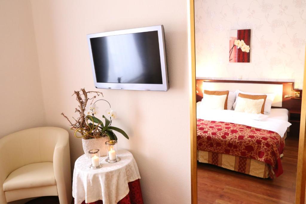 In Piazza Hotel 3*